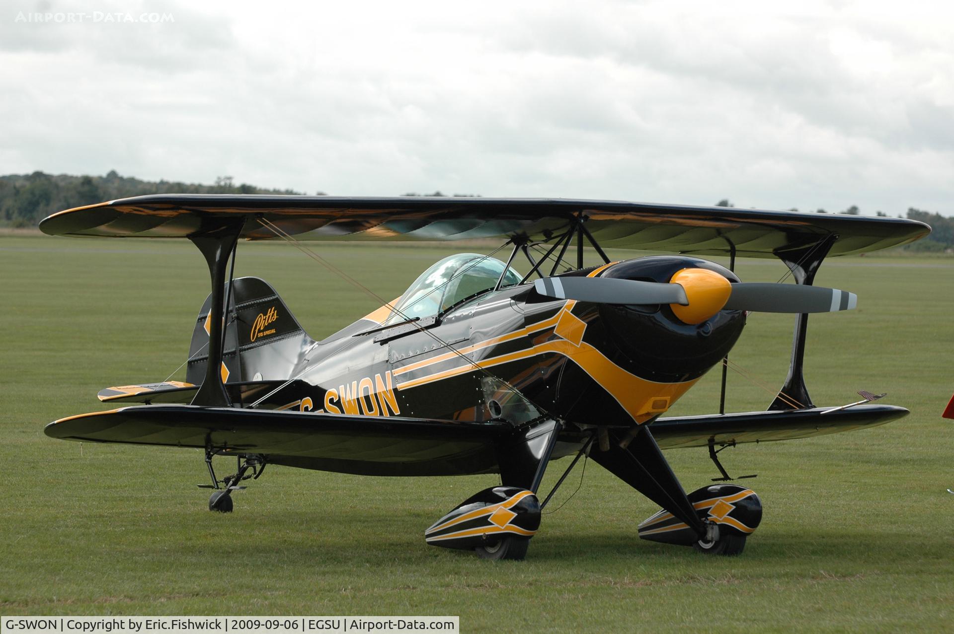 G-SWON, 1999 Pitts S-1S Special C/N 093, 3. G-SWON at The Duxford Air Show Sep 09