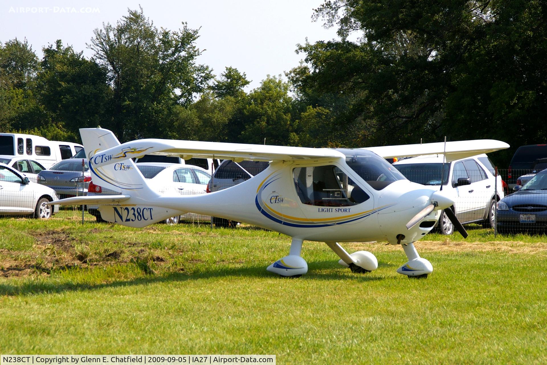 N238CT, 2005 Flight Design CTSW C/N 05-06-01, At the Antique Airplane Association Fly In
