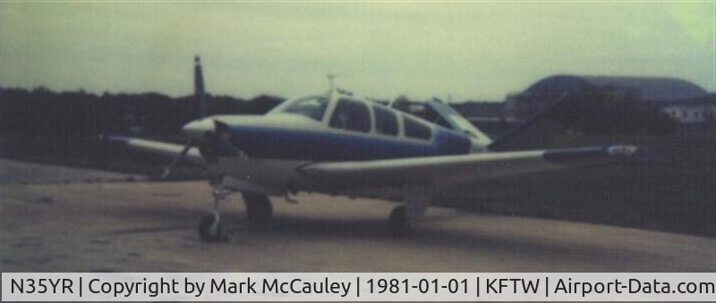 N35YR, 1982 Beech V35B Bonanza C/N D-10397, N35YR
