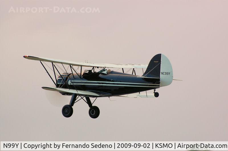N99Y, 1986 Waco YMF C/N F5-002, Santa Monica Municipal Airport.