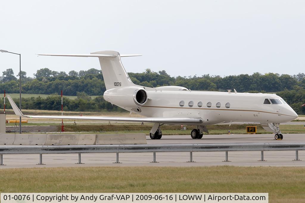 01-0076, 2001 Gulfstream Aerospace C-37A (G-V) C/N 645, Gulfstream 5