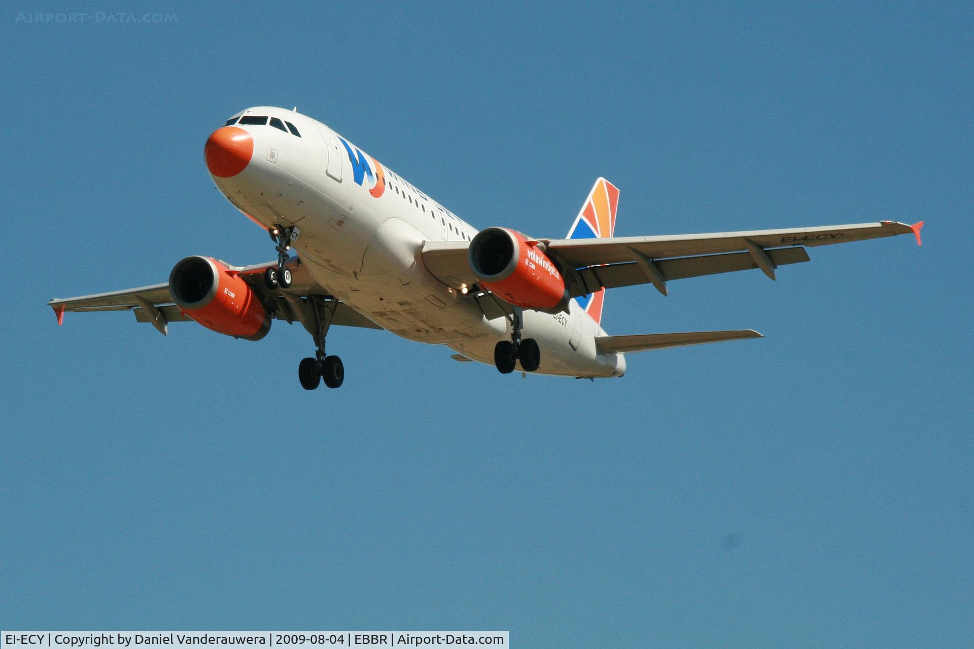 EI-ECY, 2006 Airbus A319-132 C/N 2723, arrival of flight IV428 to rwy 25R