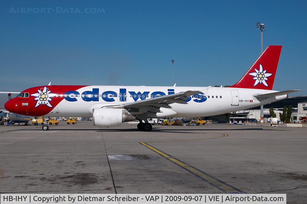 HB-IHY, 1998 Airbus A320-214 C/N 947, Edelweiss Airbus 320