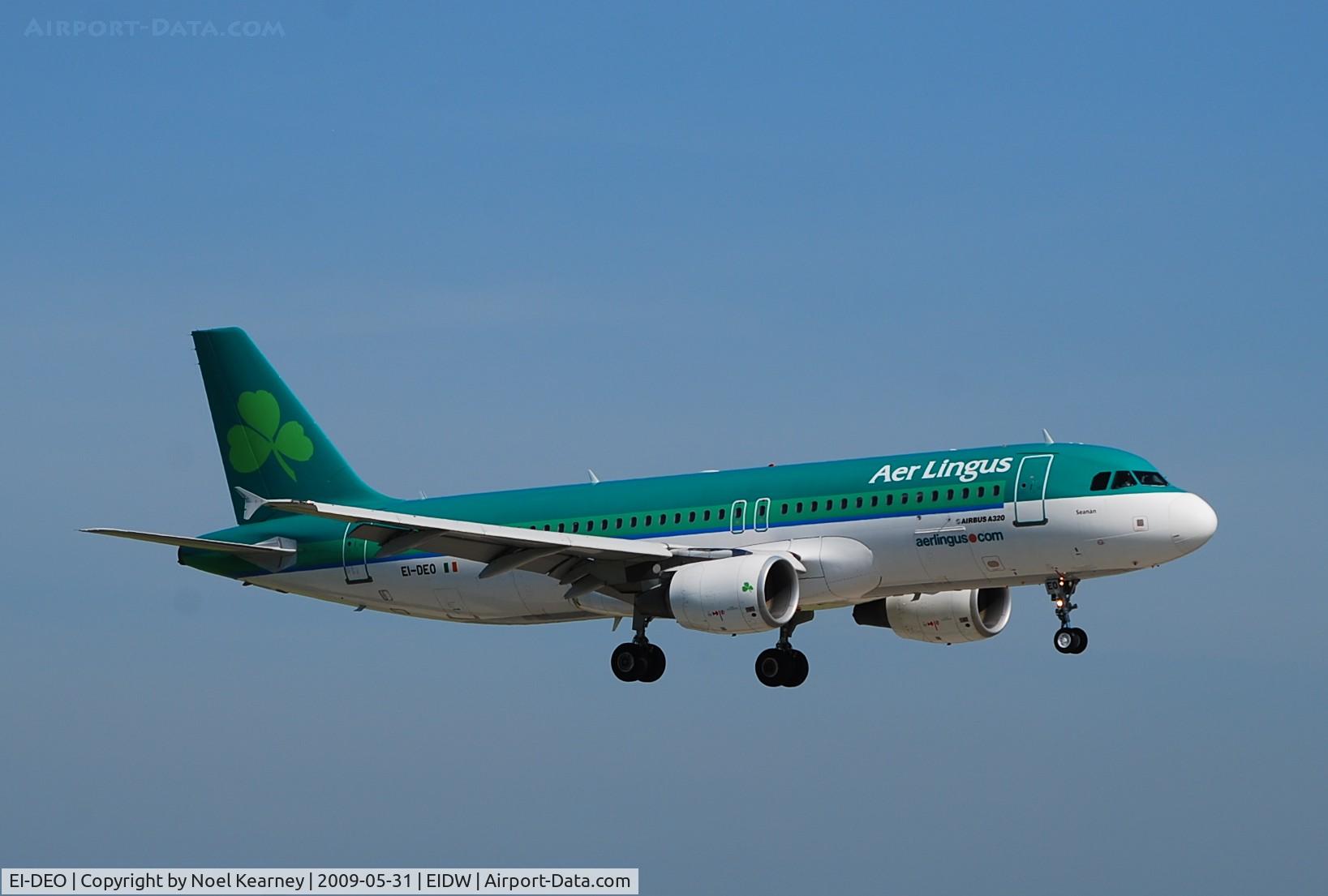 EI-DEO, 2005 Airbus A320-214 C/N 2486, Landing Rwy 10