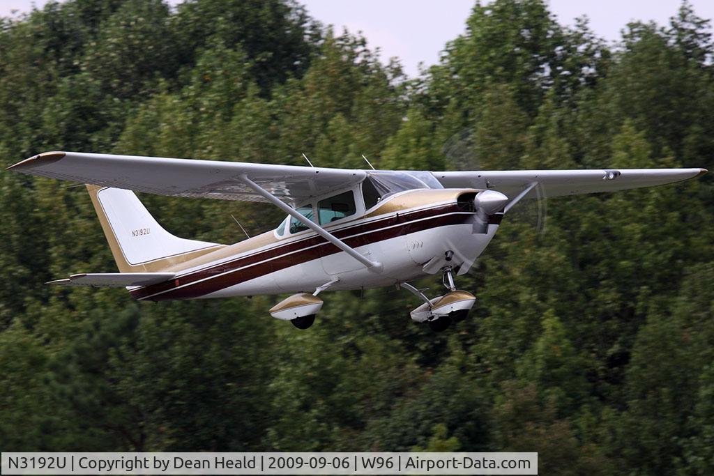 N3192U, 1962 Cessna 182F Skylane C/N 18254592, 1962 Cessna 182F Skylane N3192U climbing out from RWY 10.