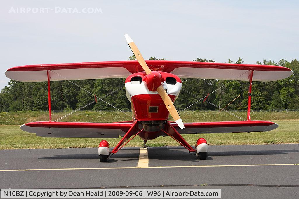 N10BZ, 1971 Pitts S-1C Special C/N HH2, Front view of this sharp looking 1971 Pitts S-1C Special.