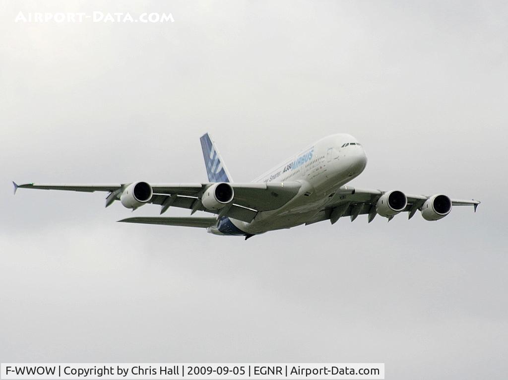 F-WWOW, 2005 Airbus A380-841 C/N 001, Displaying at the Airbus families day
