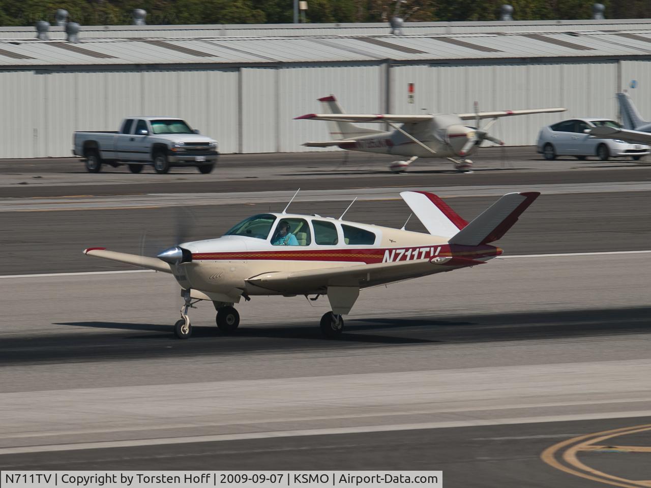N711TV, 1965 Beech S35 Bonanza C/N D-7931, N711TV departing from RWY 21