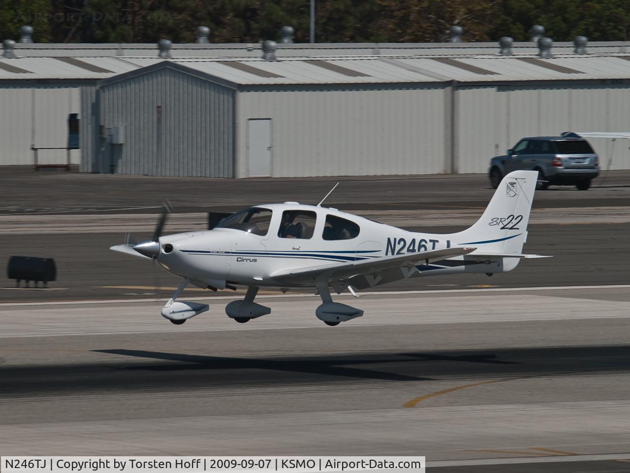 N246TJ, 2002 Cirrus SR22 C/N 0382, N246TJ arriving on RWY 21