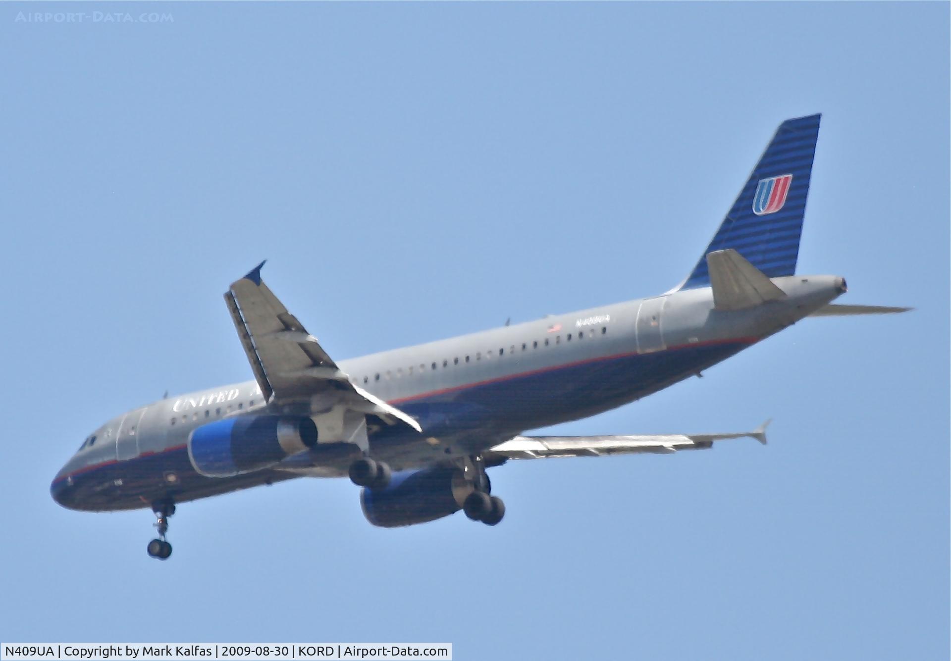 N409UA, 1994 Airbus A320-232 C/N 462, United Airlines A320-232, N409UA, 4R approach KORD