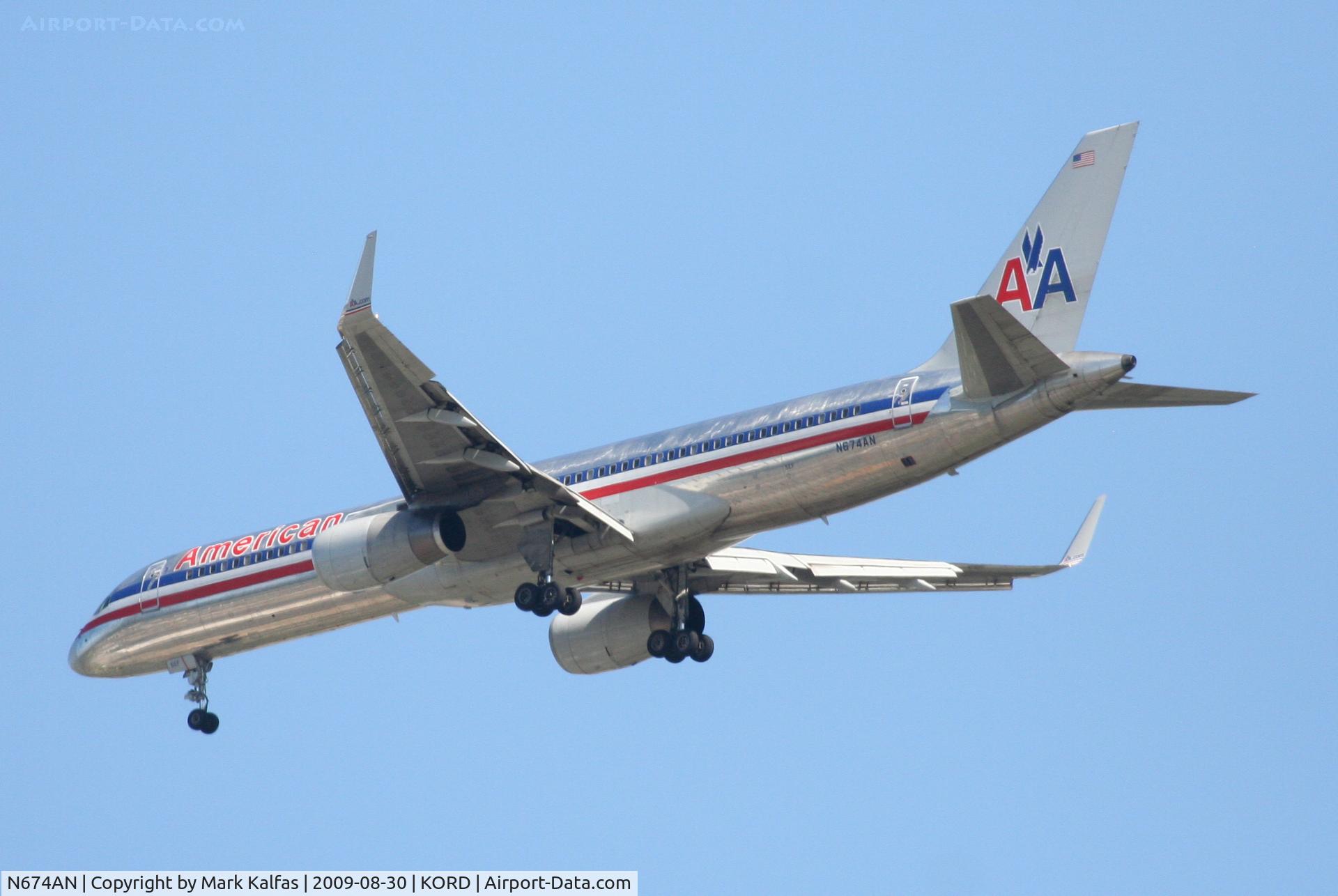 N674AN, 1998 Boeing 757-223 C/N 29424, American Airlines Boeing 757-223, N674AN on the 4R approach KORD
