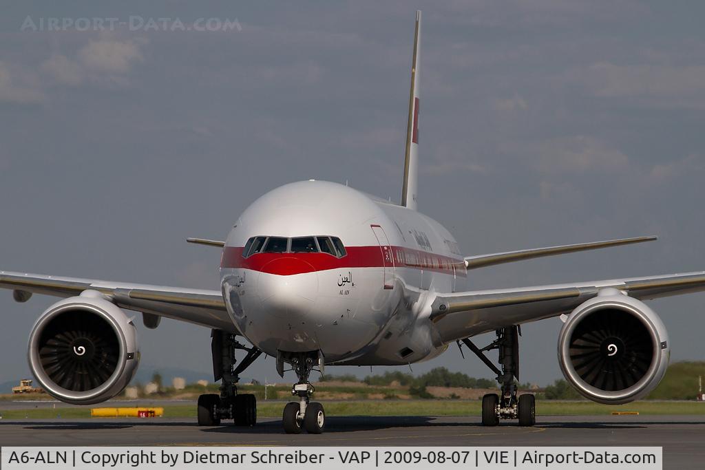 A6-ALN, 1999 Boeing 777-2AN/ER C/N 29953, UAE Government Boeing 777-200