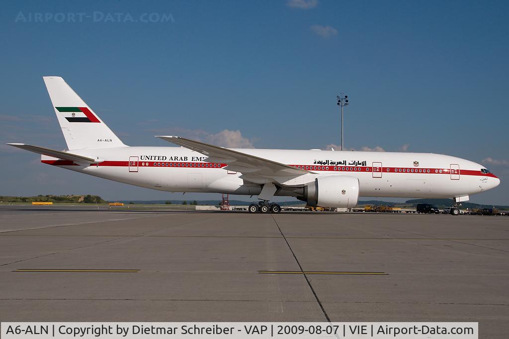 A6-ALN, 1999 Boeing 777-2AN/ER C/N 29953, UAE Government Boeing 777-200