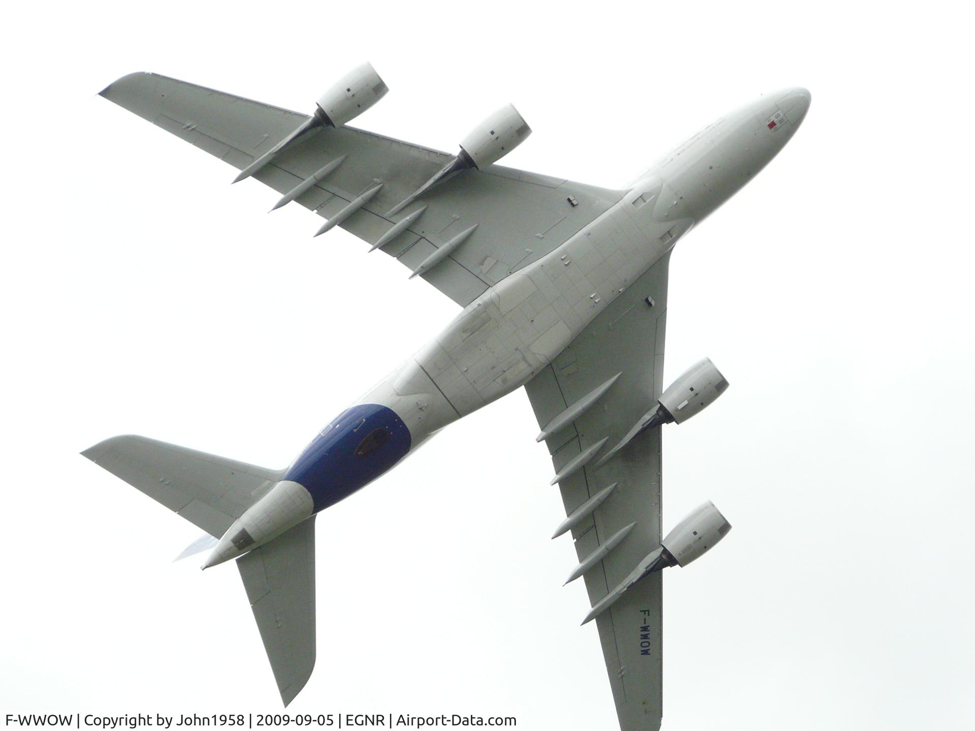 F-WWOW, 2005 Airbus A380-841 C/N 001, Flying at CEG families day
