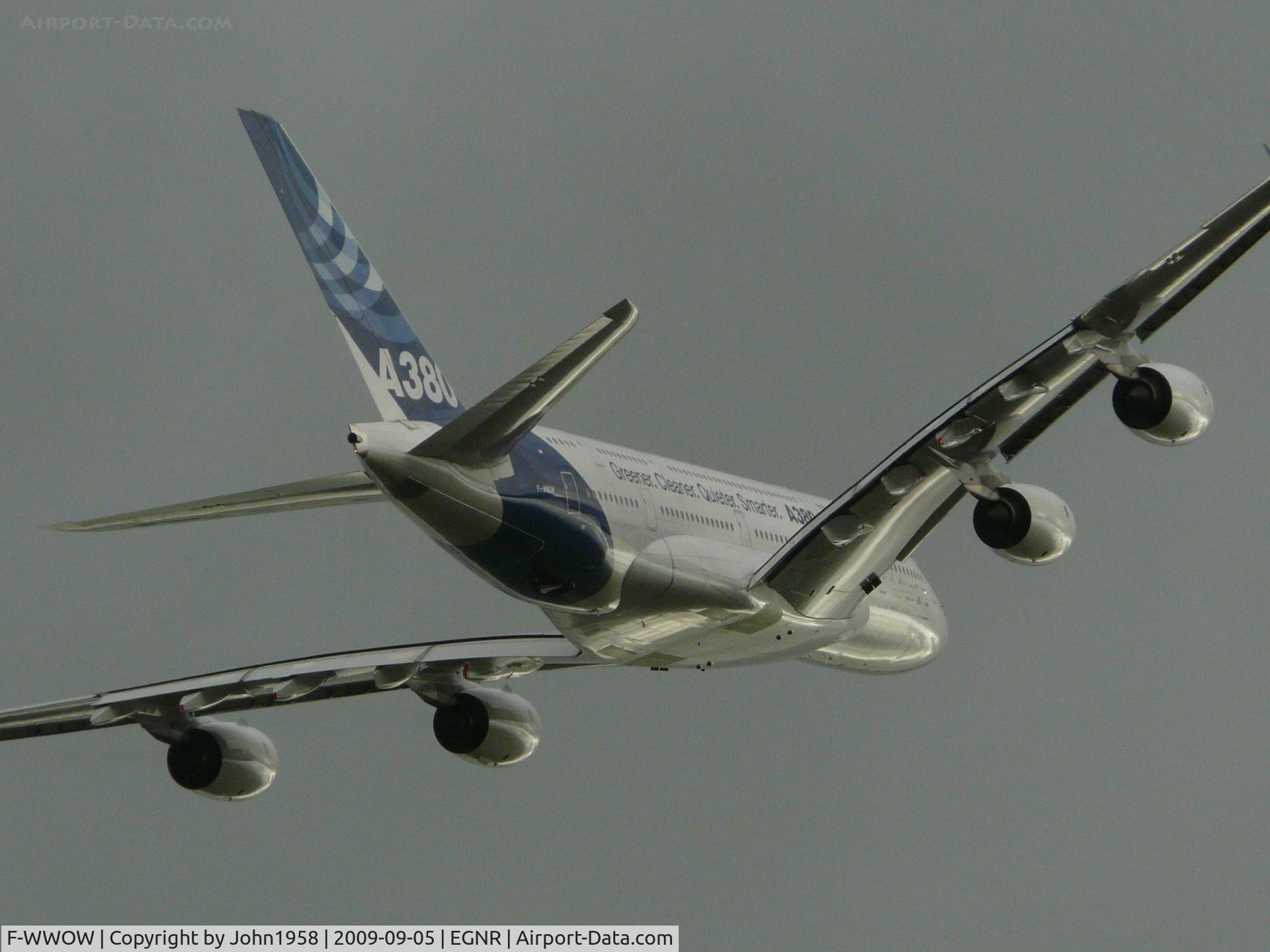 F-WWOW, 2005 Airbus A380-841 C/N 001, Flying at CEG families day