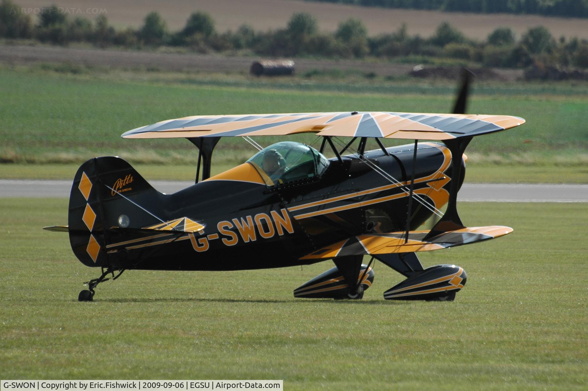 G-SWON, 1999 Pitts S-1S Special C/N 093, 2. G-SWON at The Duxford Air Show Sep 09