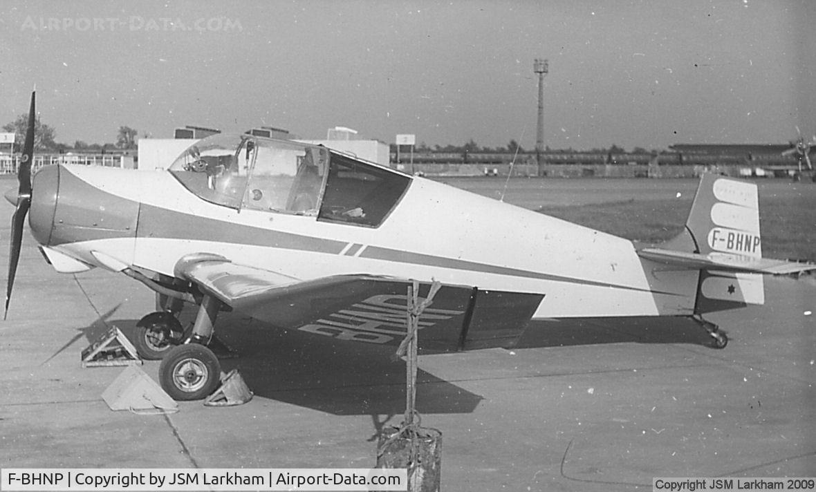 F-BHNP, 1956 SAN Jodel D-117 C/N 431, parked