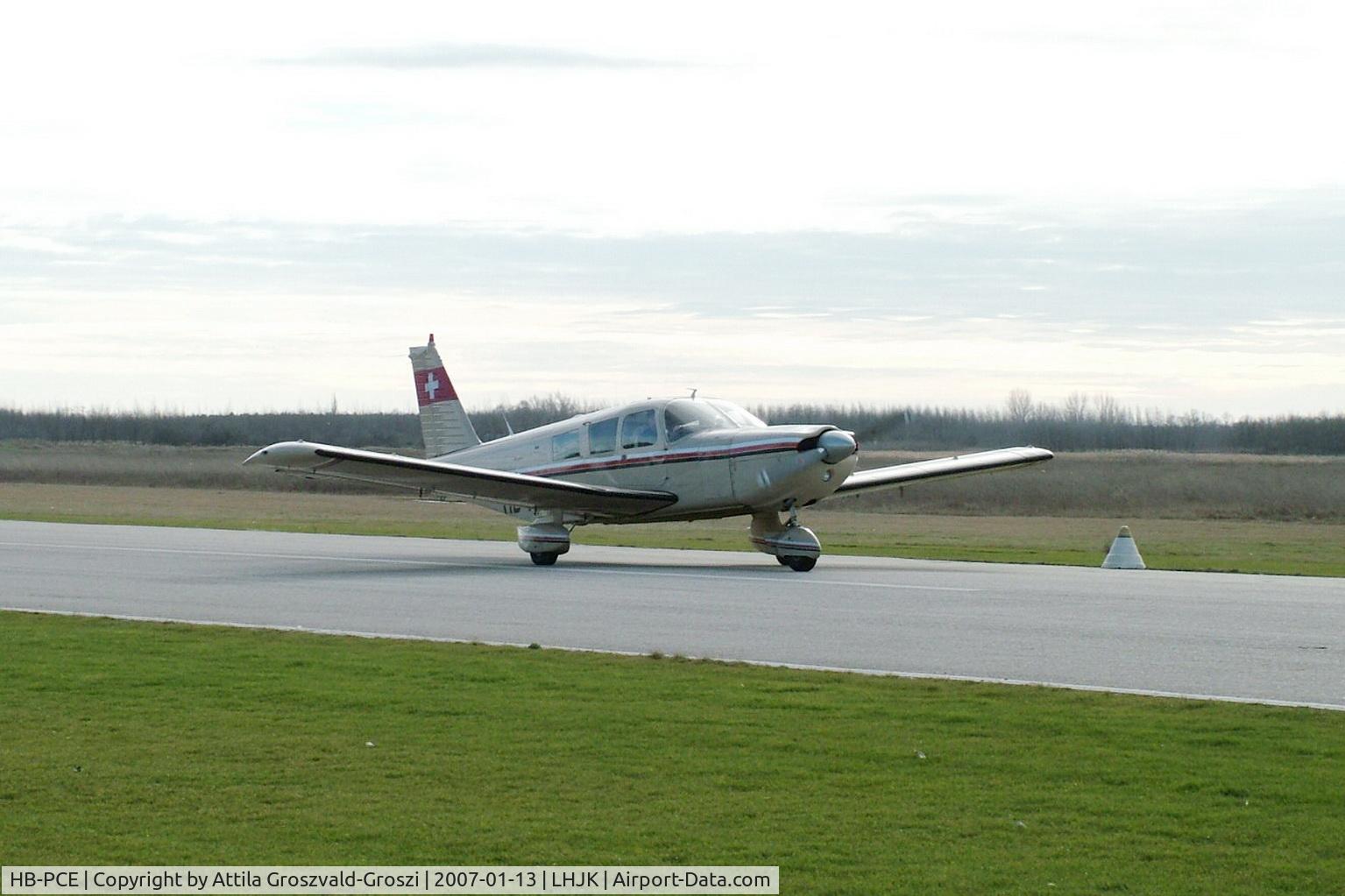 HB-PCE, 1967 Piper PA-32-300 Cherokee Six Cherokee Six C/N 32-40332, Jakabszallas Airport, Hungary LHJK - Landing