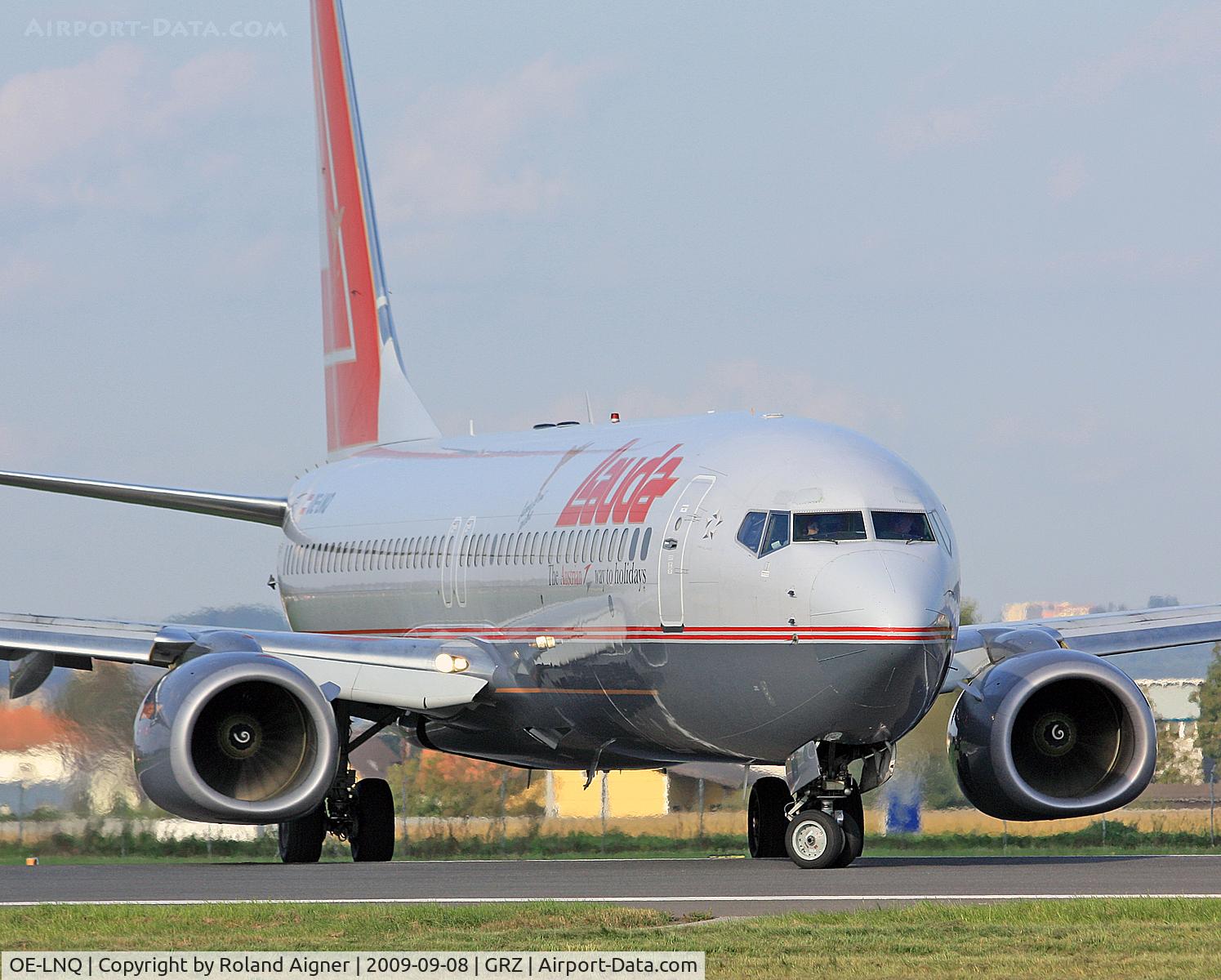 OE-LNQ, 2003 Boeing 737-8Z9 C/N 30421, .