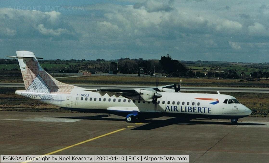 F-GKOA, 1990 ATR 72-202 C/N 201, (Scanned image)