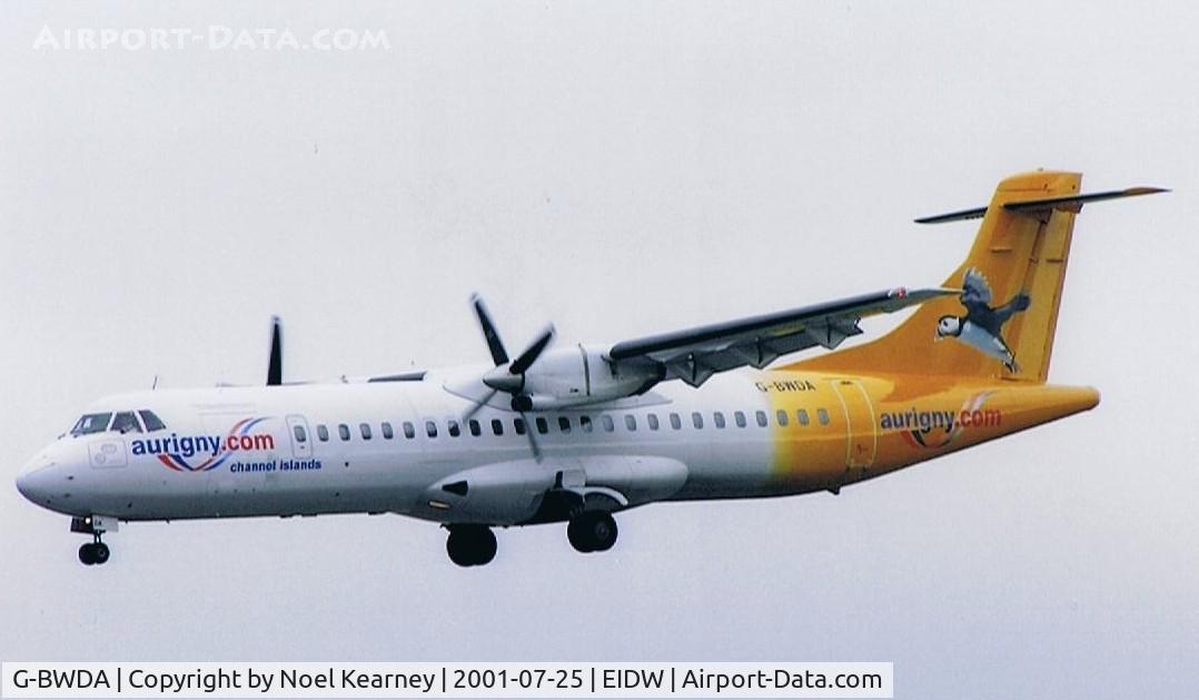 G-BWDA, 1995 ATR 72-202 C/N 444, Landing Rwy 28 (Scanned image)