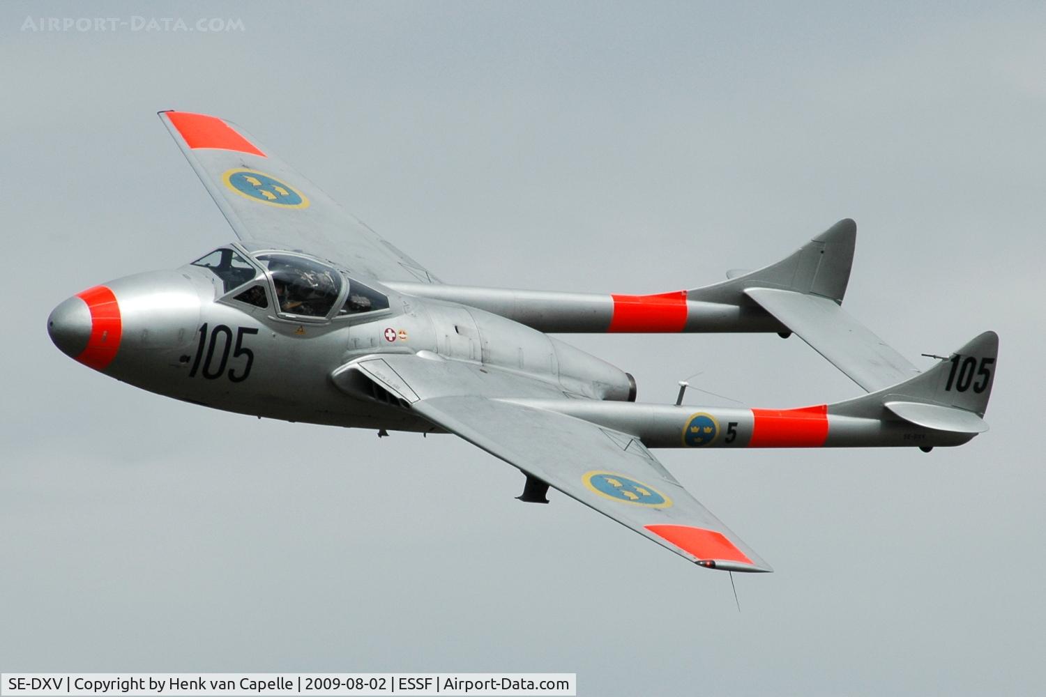 SE-DXV, 1958 De Havilland (F+W Emmen) Vampire T55 (DH-115) C/N 981, Vampire fly-past at Hultsfred airfield, Sweden.