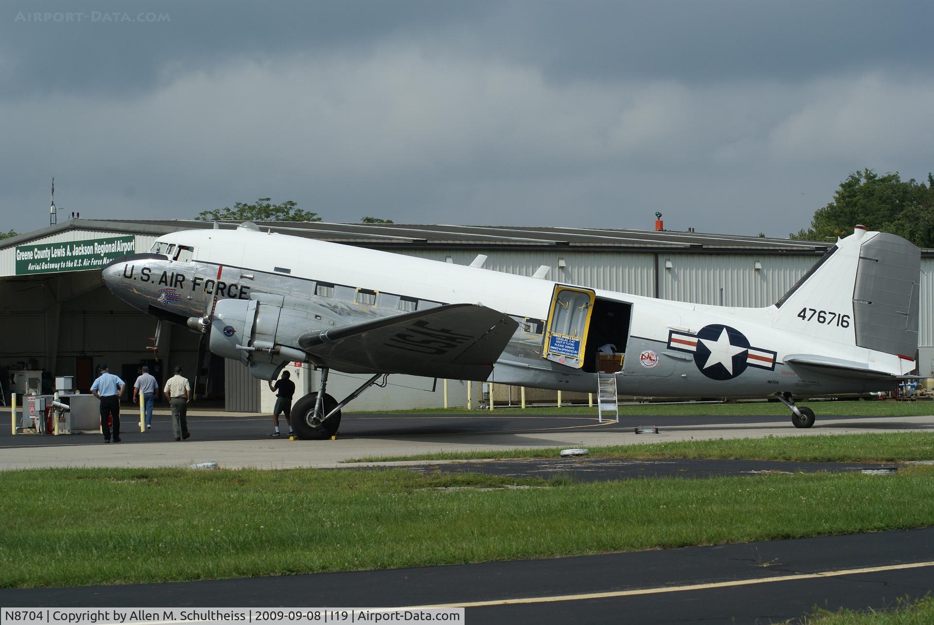 N8704, 1944 Douglas DC3C-S4C4G (TC-47B-30-DK) C/N 33048, 1944 DC3C
