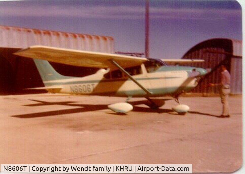 N8606T, 1960 Cessna 182C Skylane C/N 52506, N8606T owned by Jerry Wendt 1976-1985