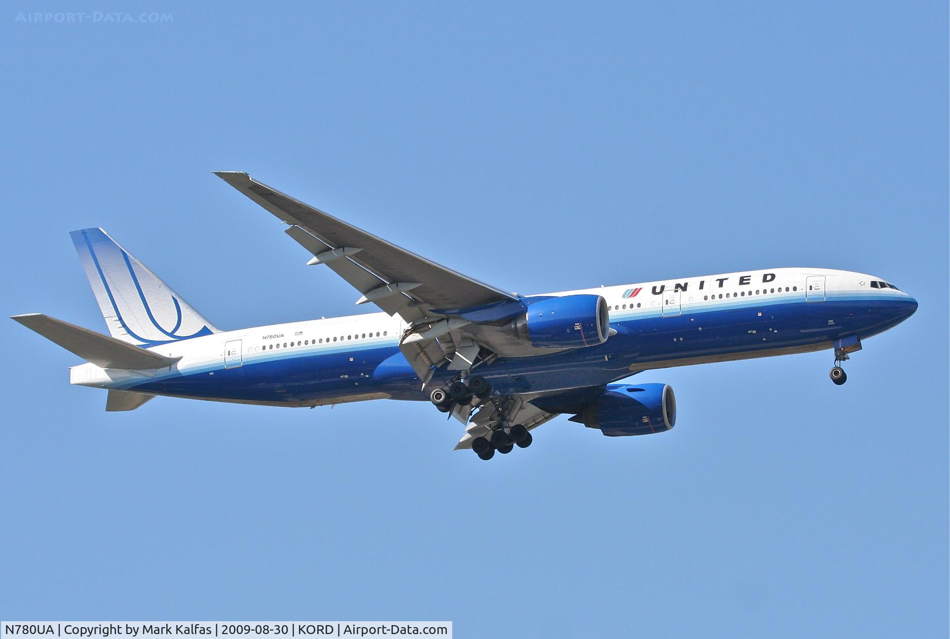 N780UA, 1996 Boeing 777-222 C/N 26944, United Airlines Boeing 777-222, N780UA final RWY 10 KORD