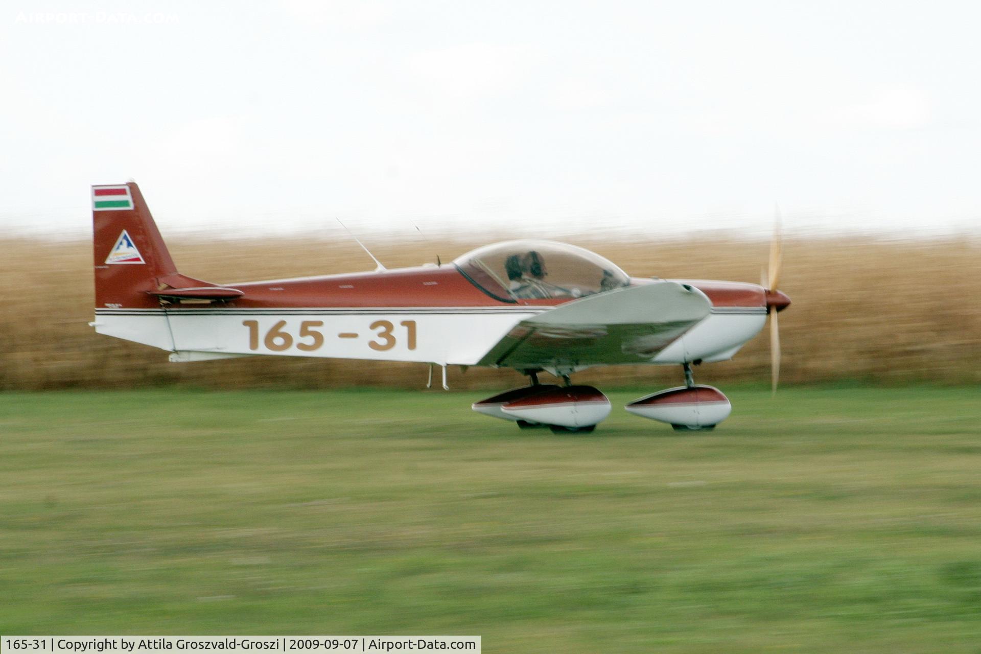 165-31, 1998 Zenair CH-601 Zodiac C/N 6-2212, Úrhida Airport, Hungary - Landing