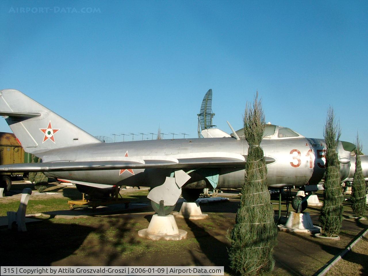 315, 1955 Mikoyan-Gurevich MiG-17PF C/N 0315, Kecel Military technical park, Hungary