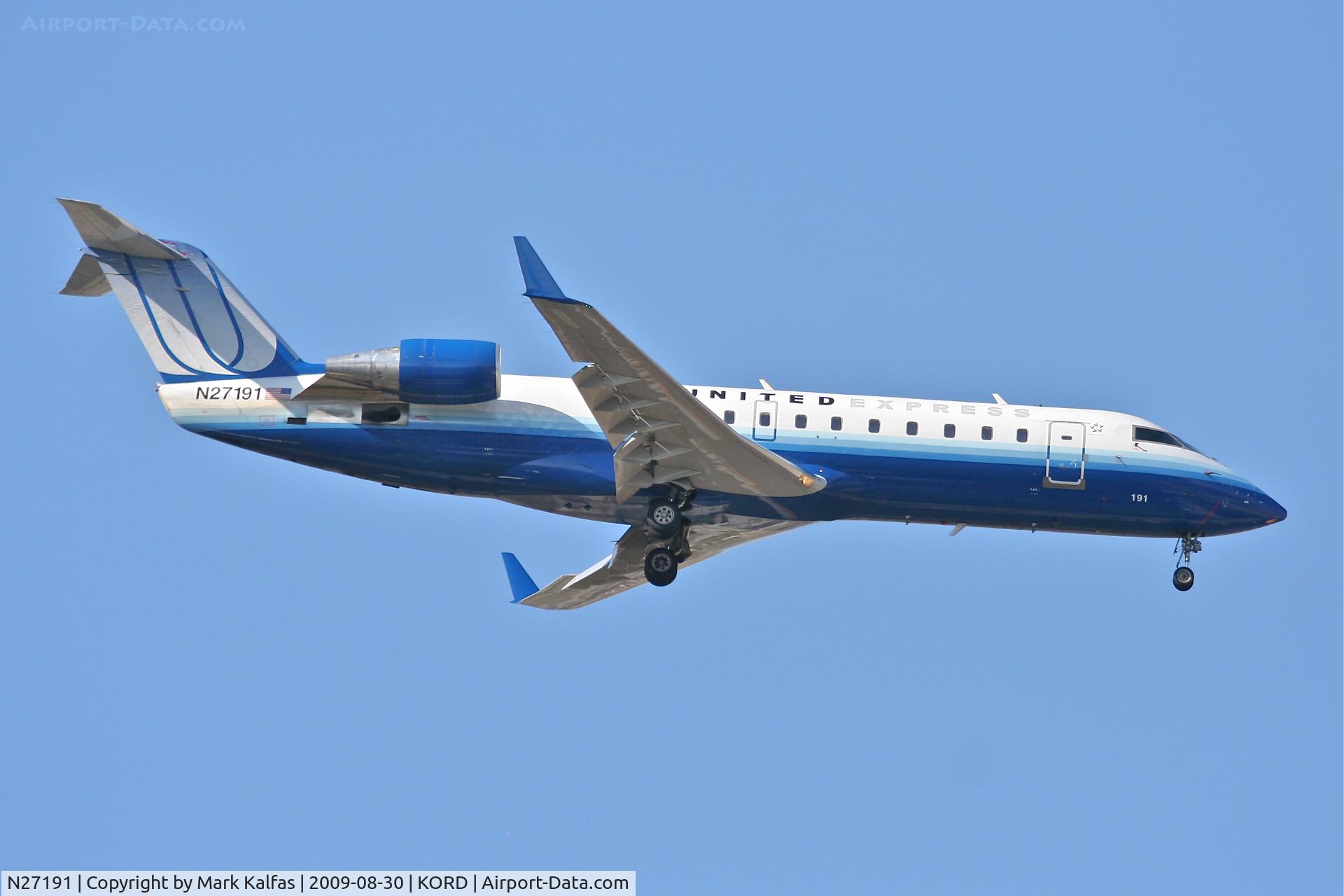 N27191, 1997 Canadair CRJ-200LR (CL-600-2B19) C/N 7191, Mesa Airlines/ United Express Canadair CL-600-2B19 Regional Jet CRJ-200LR, N27191 RWY 10 approach KORD