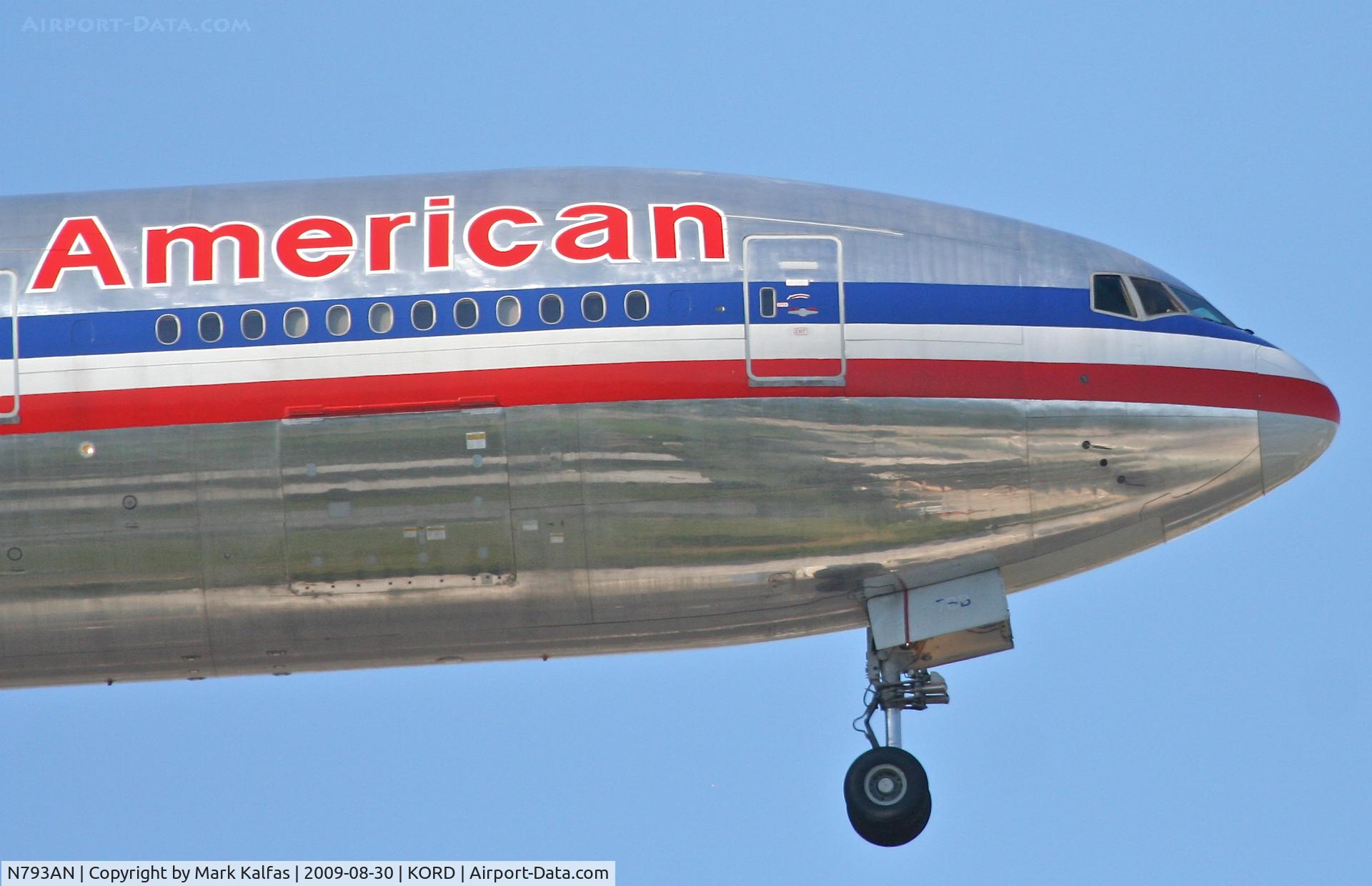 N793AN, 2000 Boeing 777-223 C/N 30255, American Airlines Boeing 777-223, N793AN on final RWY 10 KORD