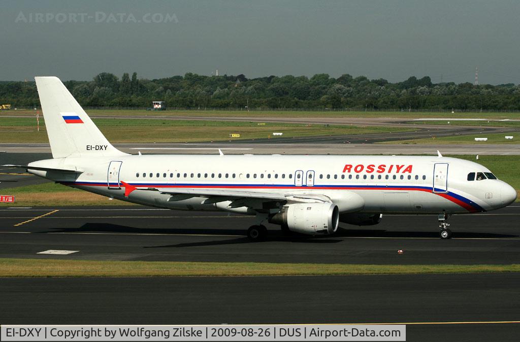 EI-DXY, 1995 Airbus A320-211 C/N 525, visitor