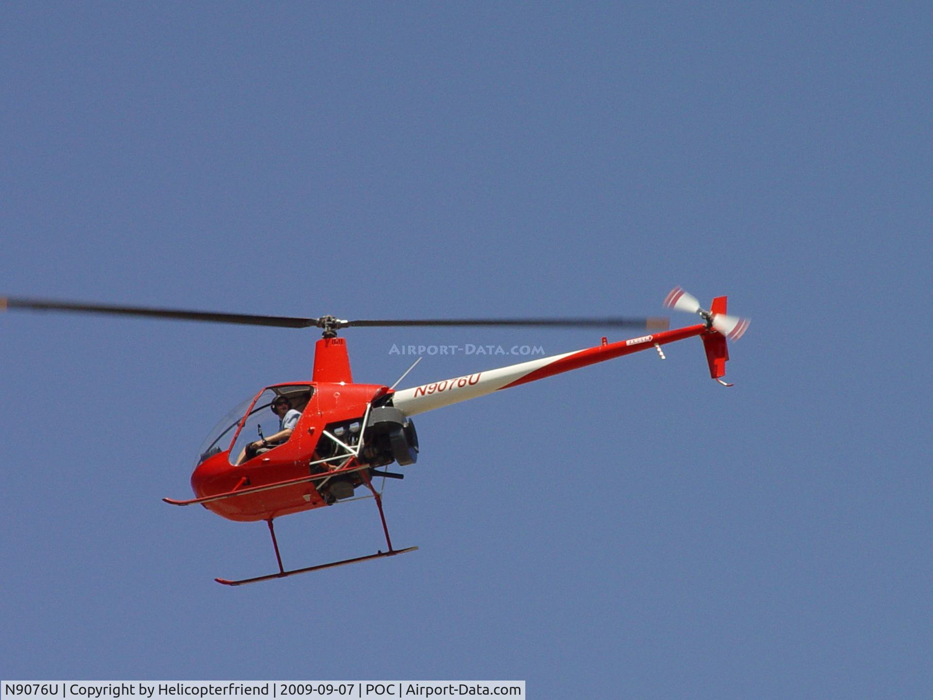 N9076U, 1982 Robinson R22 C/N 0261, Looking back at the helitankers