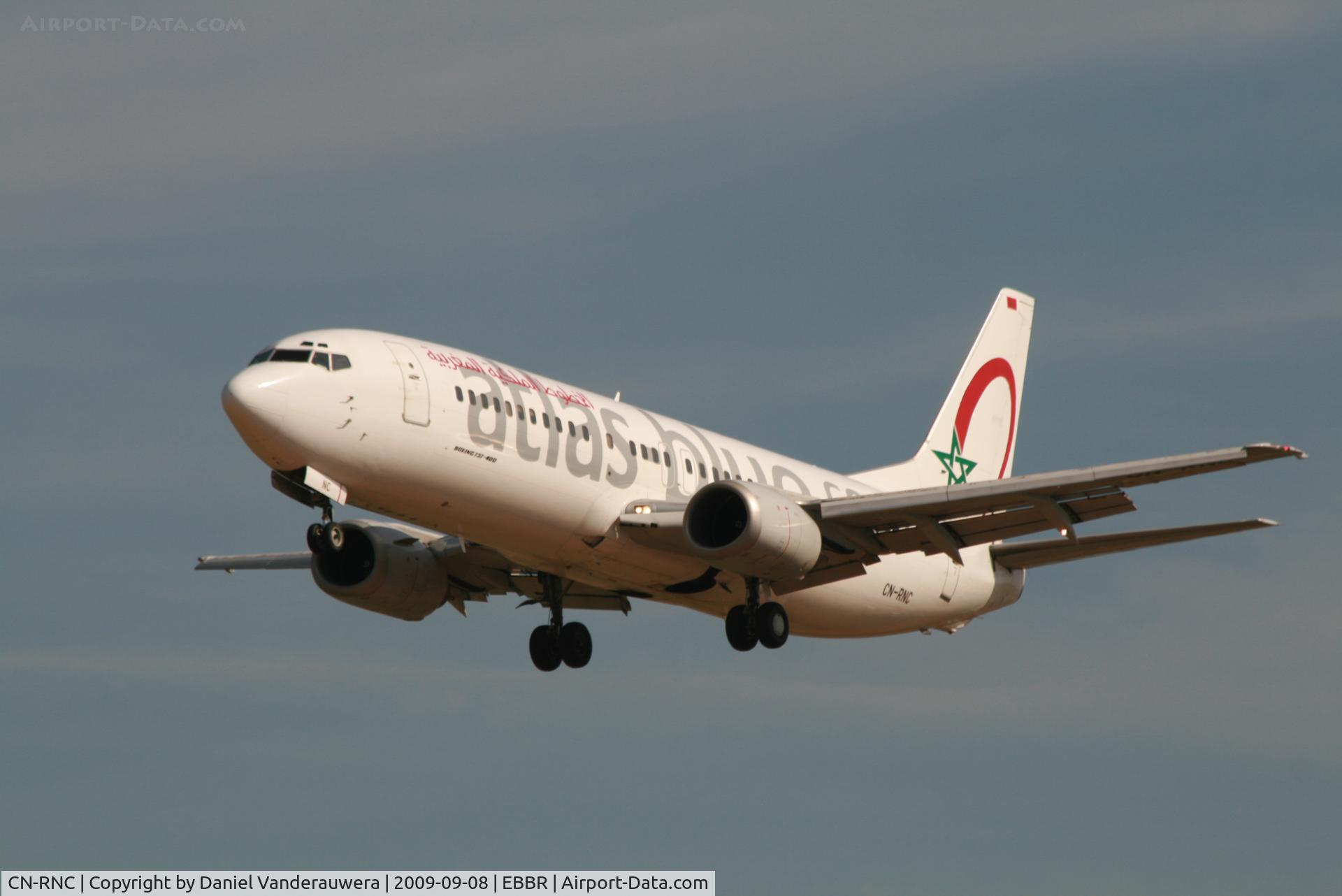 CN-RNC, 1994 Boeing 737-4B6 C/N 26529, Approach to rwy 25L