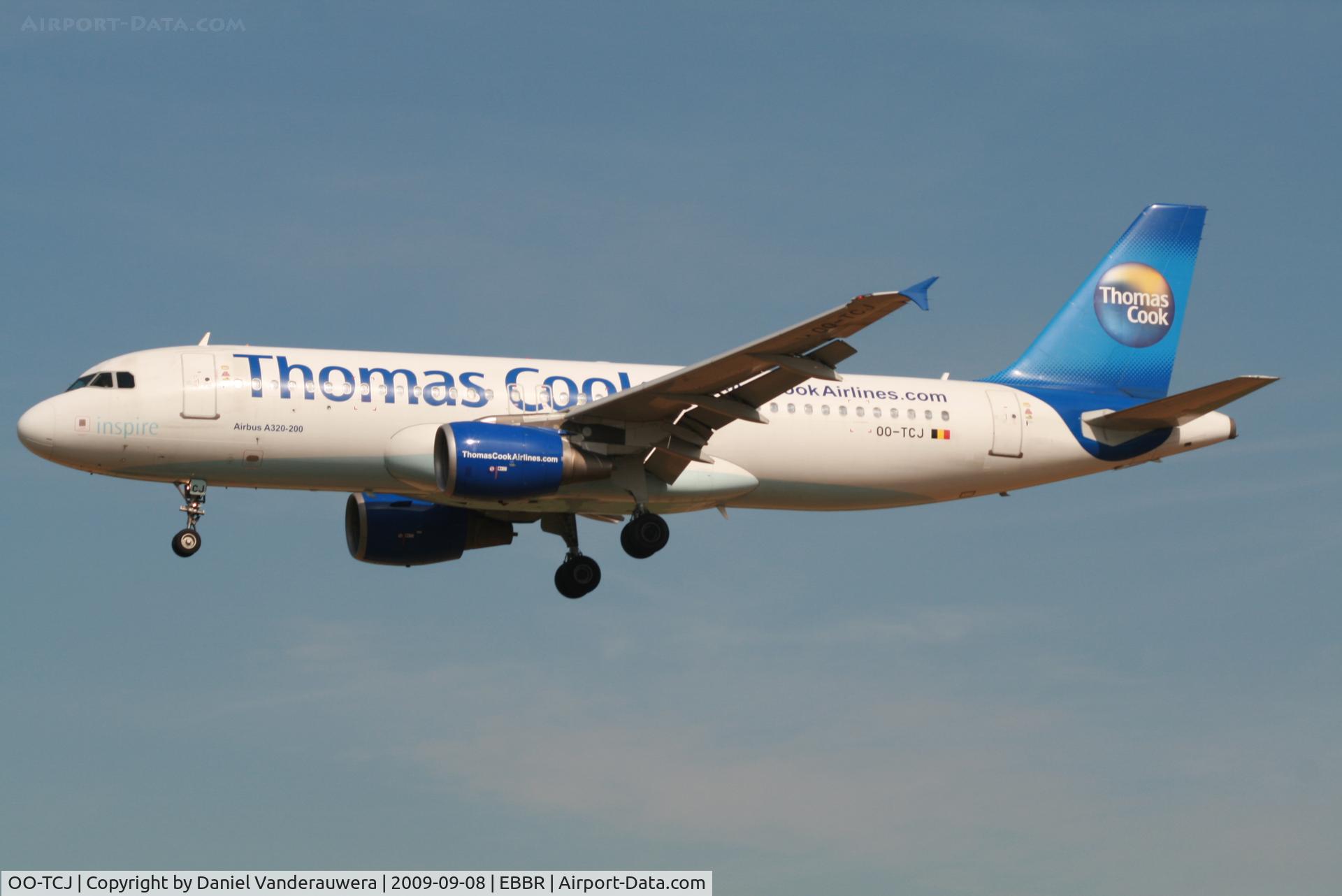 OO-TCJ, 2002 Airbus A320-214 C/N 1787, flight FQ2643 is descending to rwy 25L
