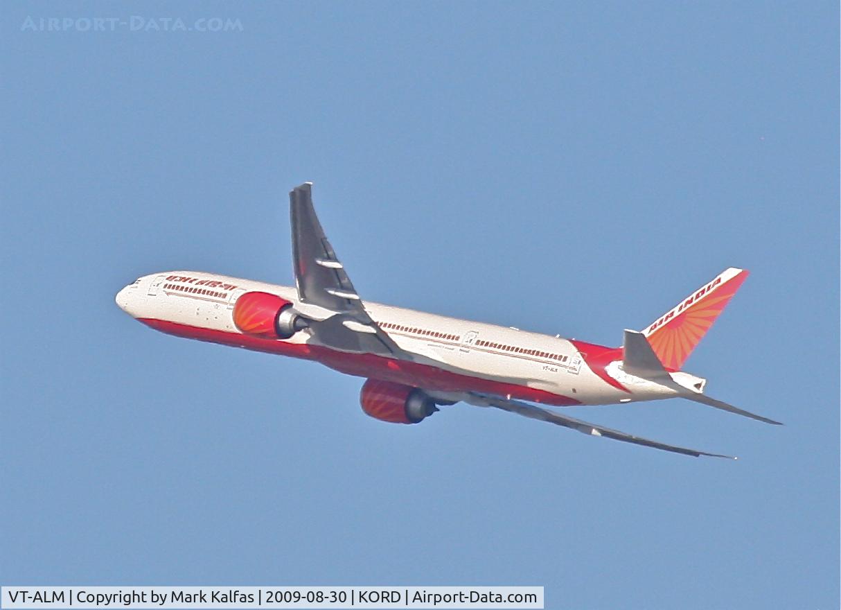 VT-ALM, 2008 Boeing 777-337/ER C/N 36311, Air India Boeing B777-337ER, VT-ALM RWY 32L departure KORD