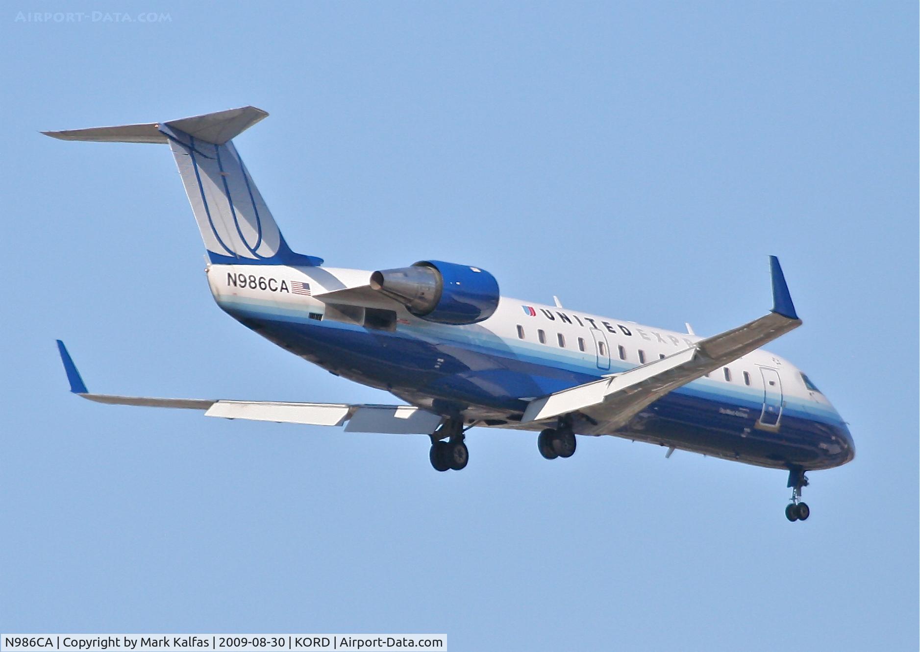 N986CA, Canadair CRJ-100ER (CL-600-2B19) C/N 7174, Sky West/ United Express Bombardier 600-2B19, N986CA on final RWY 10 KORD