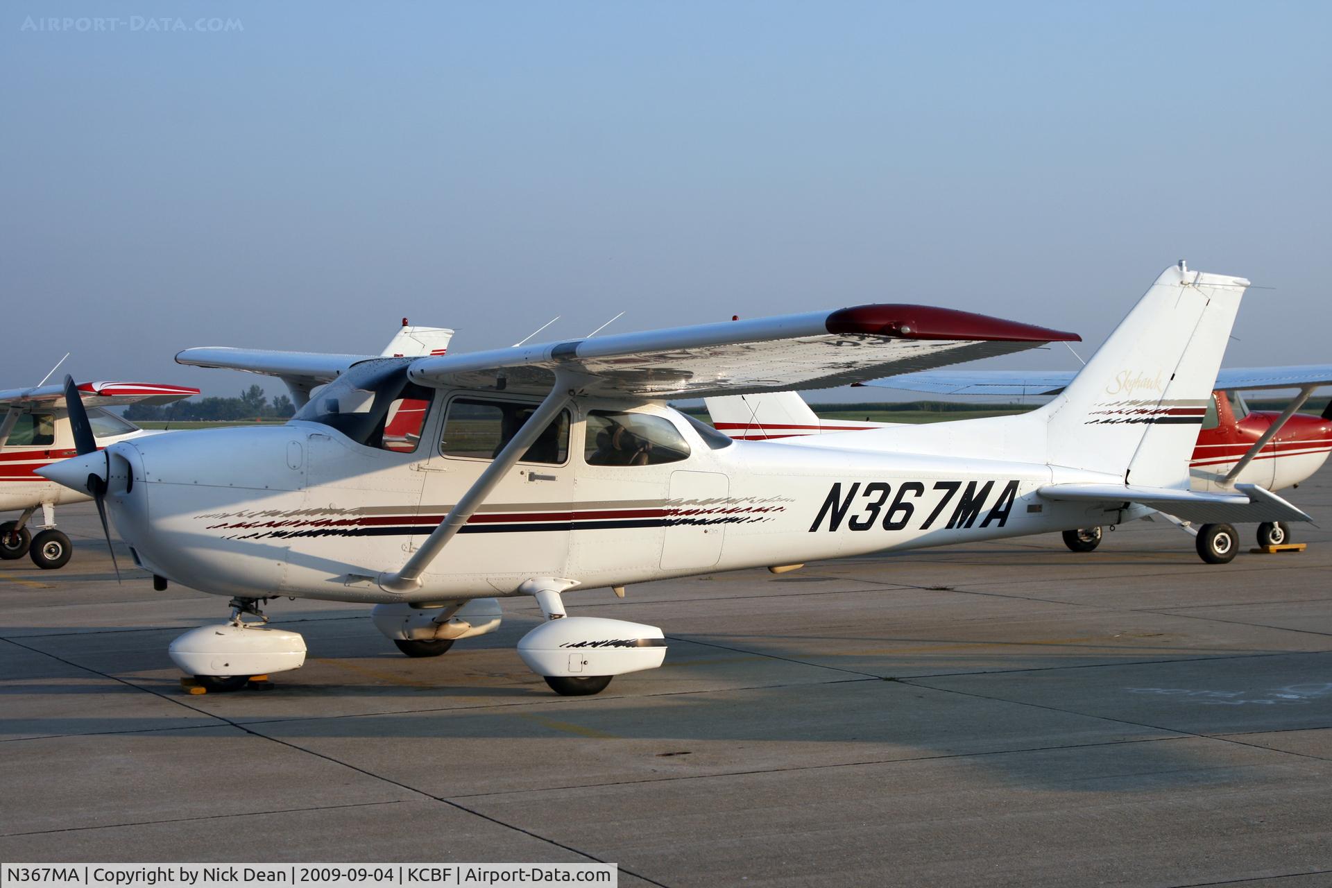 N367MA, 1998 Cessna 172R C/N 17280649, KCBF