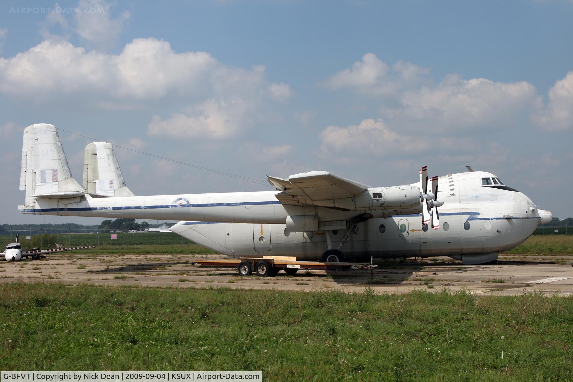 G-BFVT, 1964 Armstrong Whitworth AW660 Argosy E.1 C/N 6798, KSUX