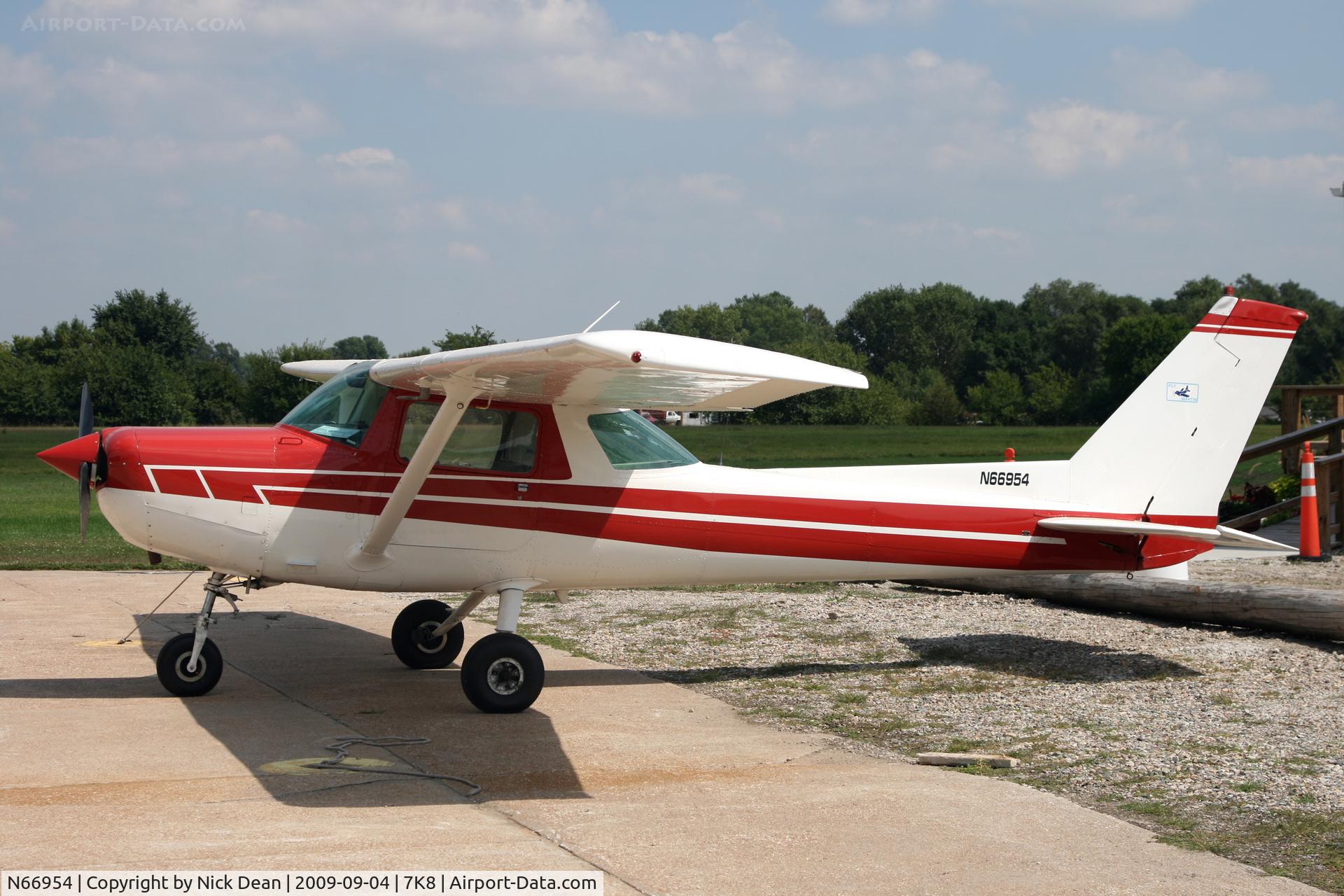 N66954, 1978 Cessna 152 C/N 15281689, 7K8