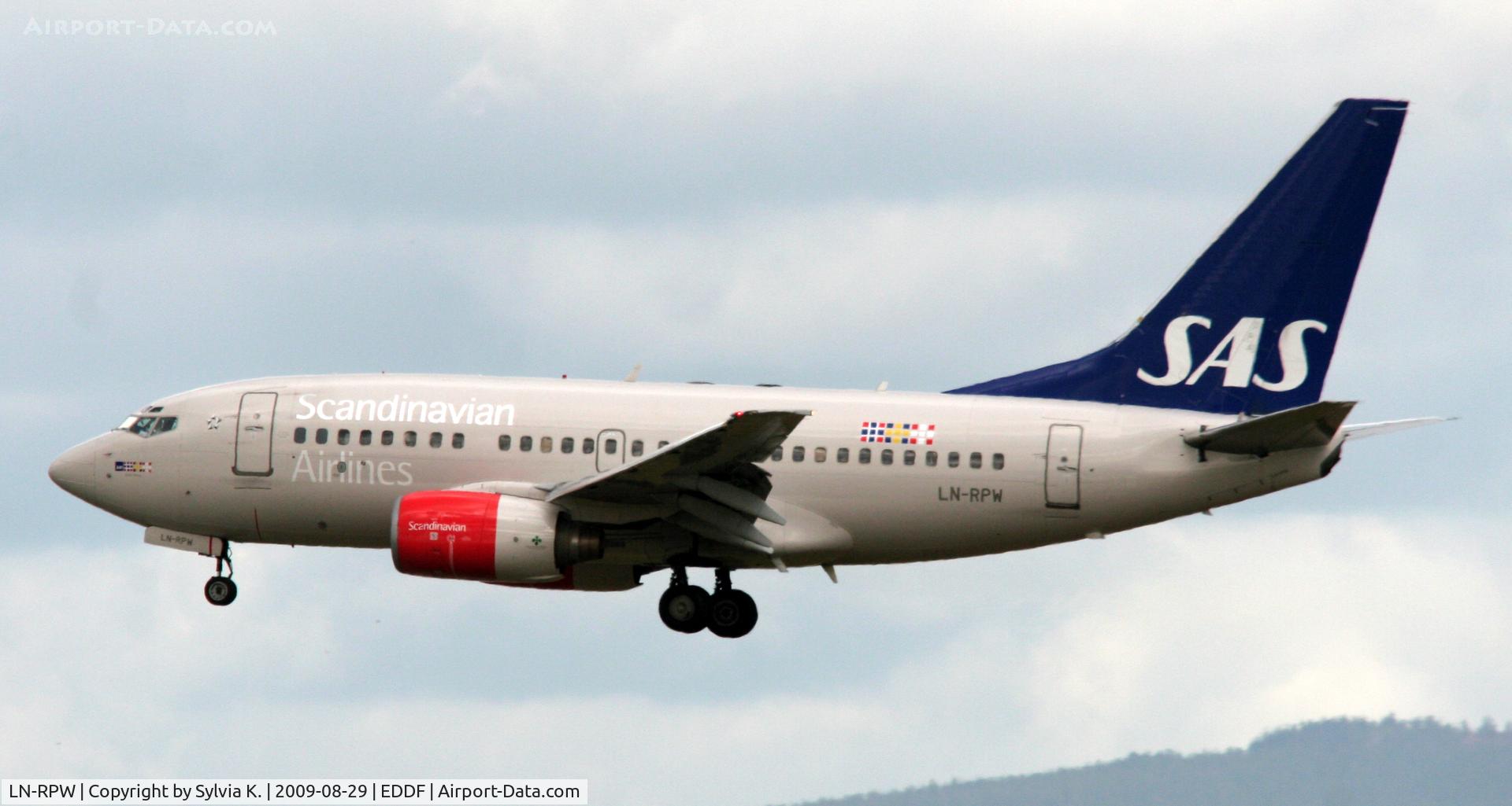 LN-RPW, 1999 Boeing 737-683 C/N 28289, Scandinavian Airlines