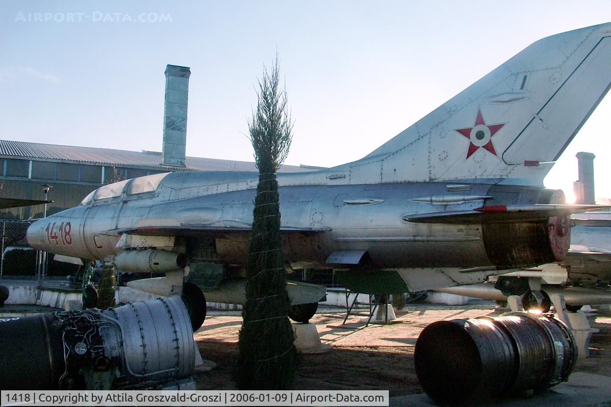 1418, 1964 Mikoyan-Gurevich MiG-21U C/N 661418, Kecel Military technical park, Hungary
