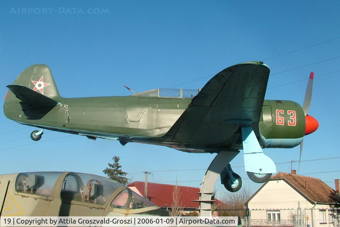 19, 1955 Let C-11 (Yak-11) C/N 171119, Exhibited with a 63 page number. - Resumed in 2007, and exhibited on Kecel with period painting and the original red 19 page number.