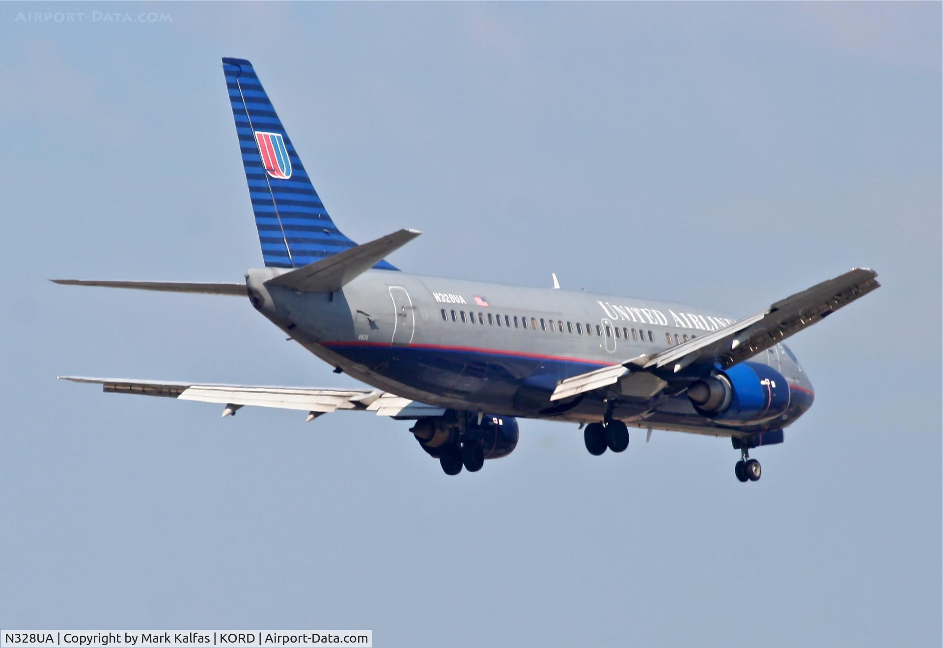 N328UA, 1988 Boeing 737-322 C/N 24148, United Airlines Boeing 737-322, N328UA RWY 10 approach KORD
