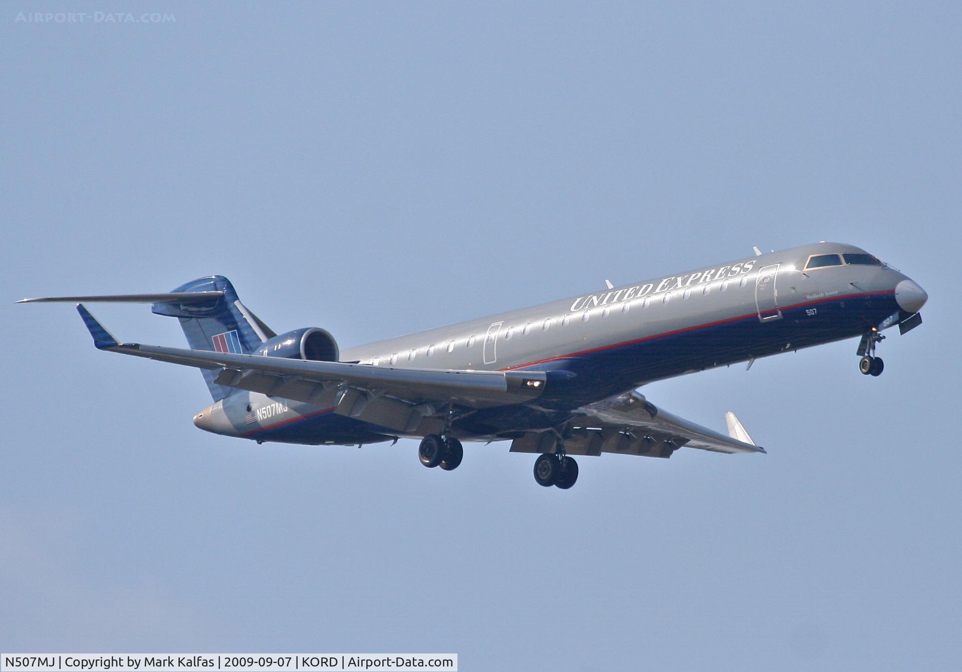 N507MJ, 2003 Bombardier CRJ-701 (CL-600-2C10) Regional Jet C/N 10017, Mesa Airlines/United Express CL-600-2C10, N507MJ RWY 10 approach KORD