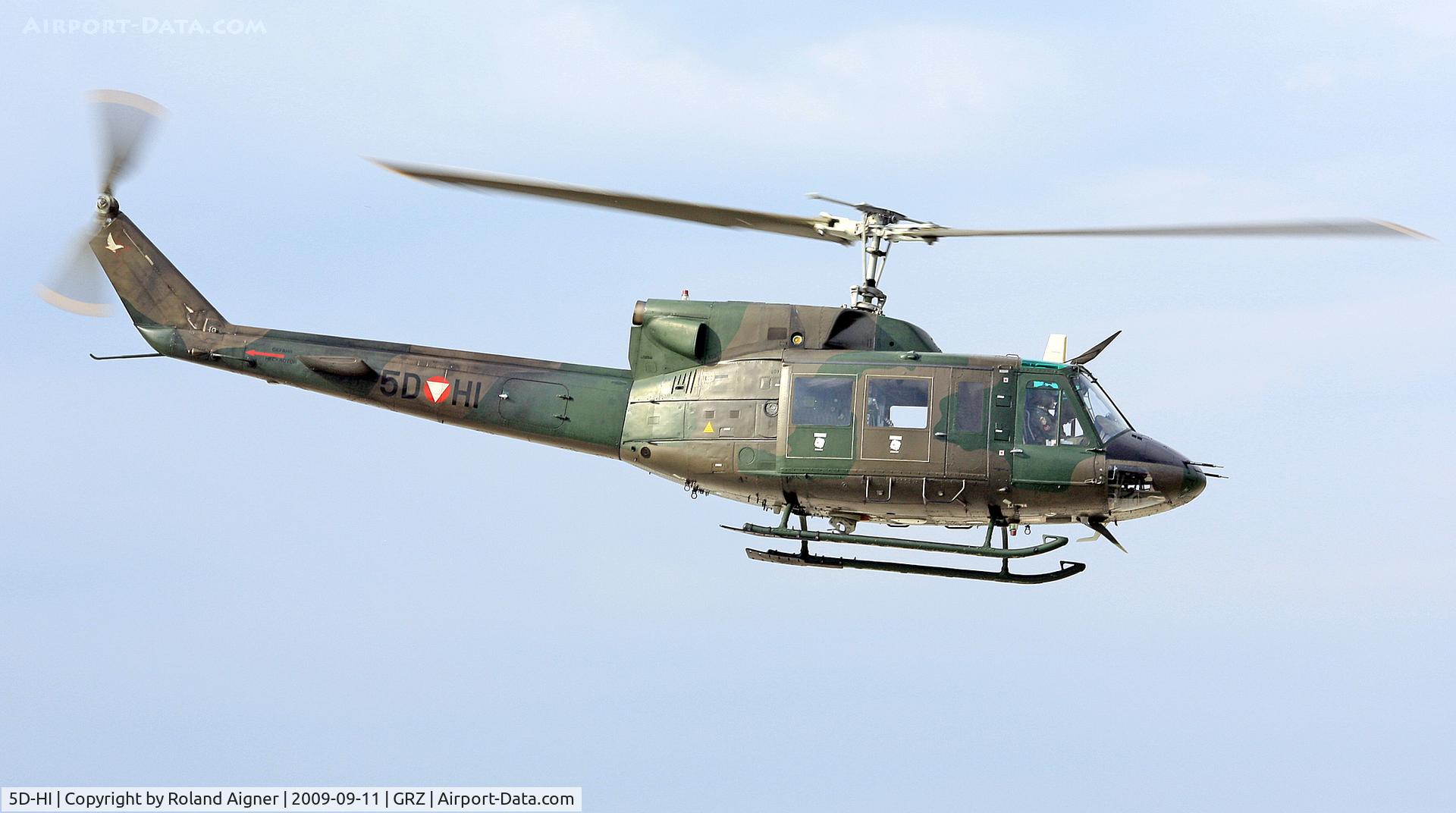 5D-HI, Agusta AB-212 C/N 5605, Austrian Air Force on a flight to the Belgier Kaserne