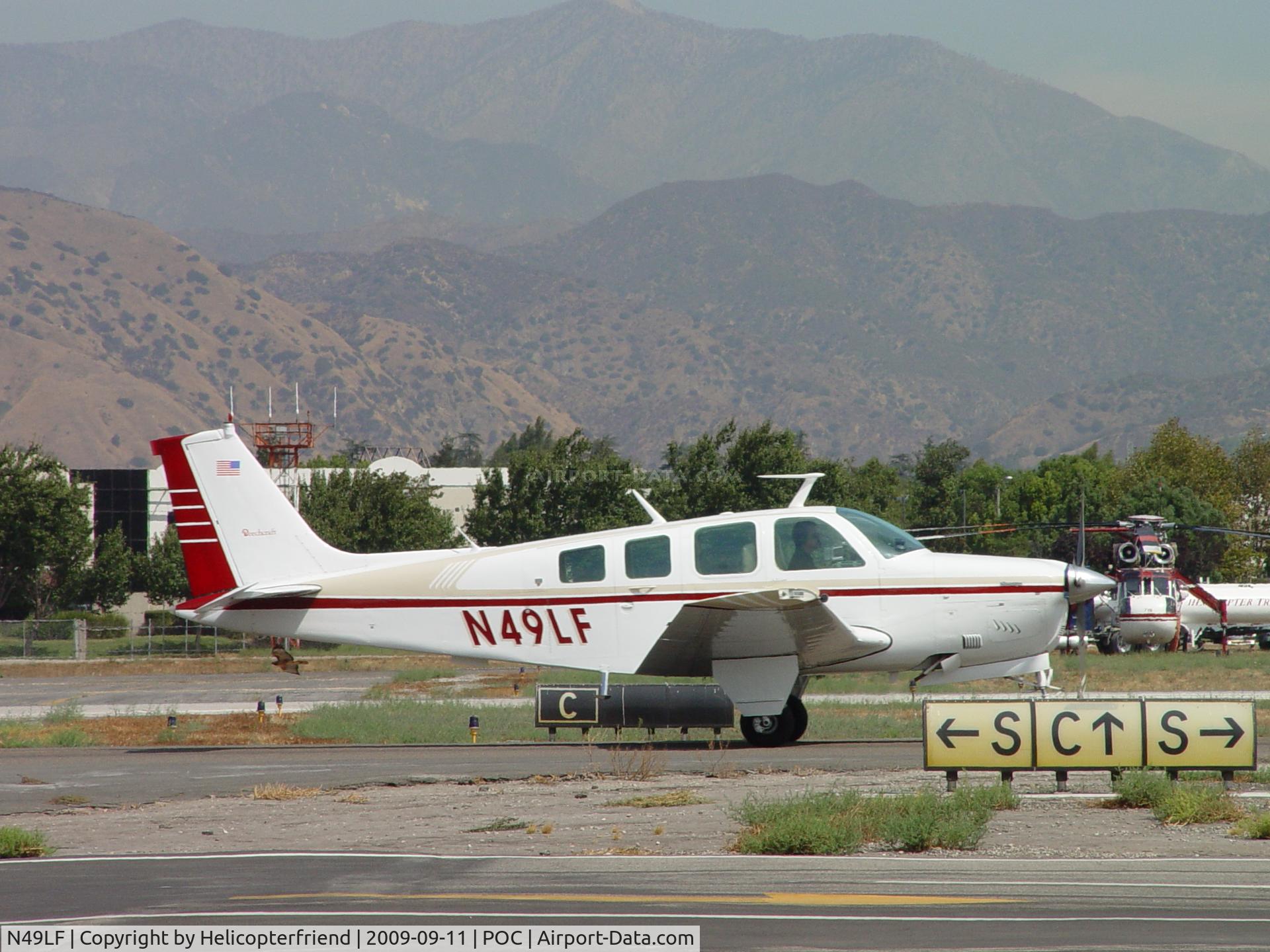 N49LF, 1979 Beech A36 Bonanza 36 C/N E-1510, Taxiing eastbound at Brackett