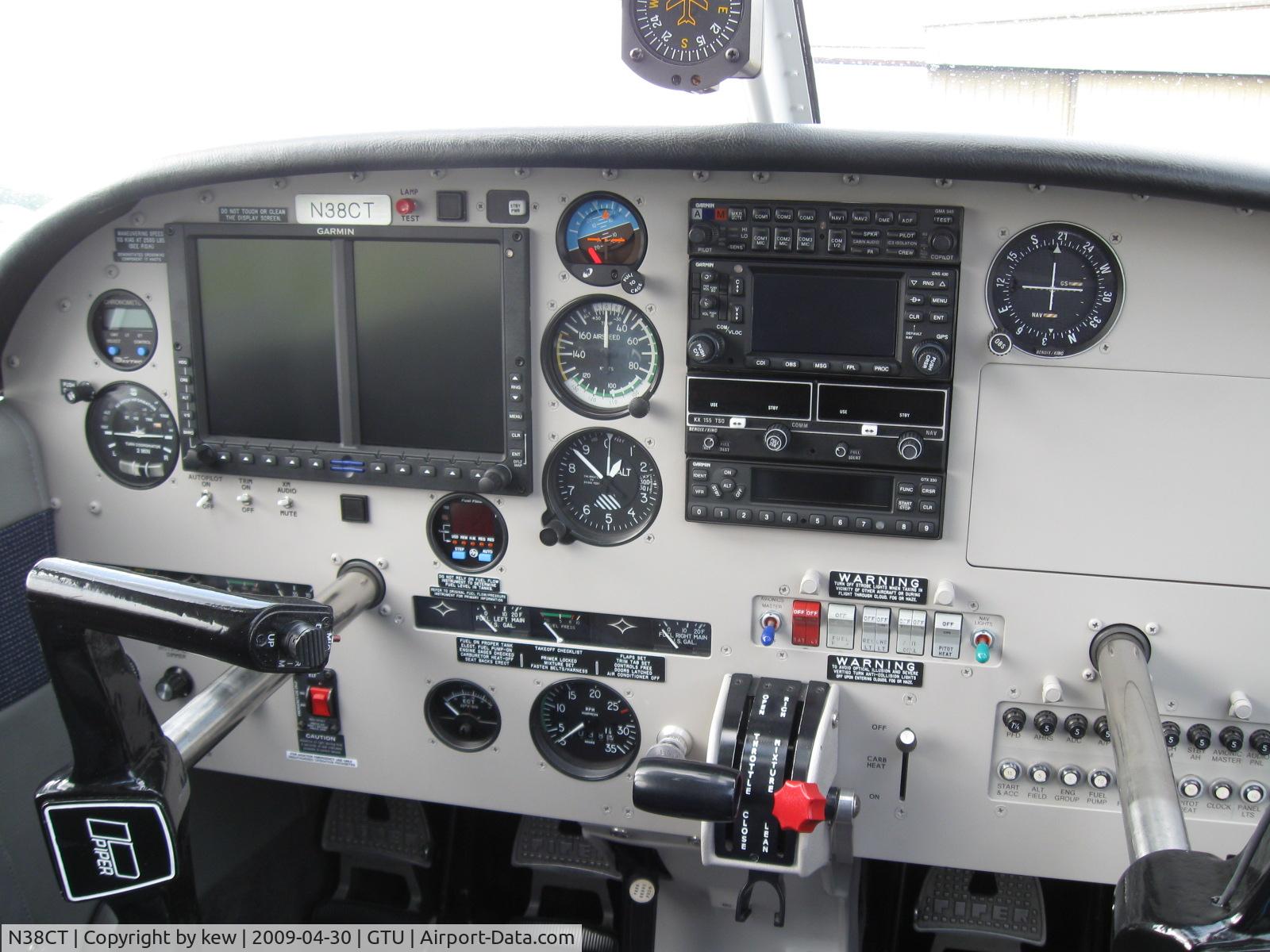 N38CT, 1977 Piper PA-28-181 C/N 28-7890025, new glass panel